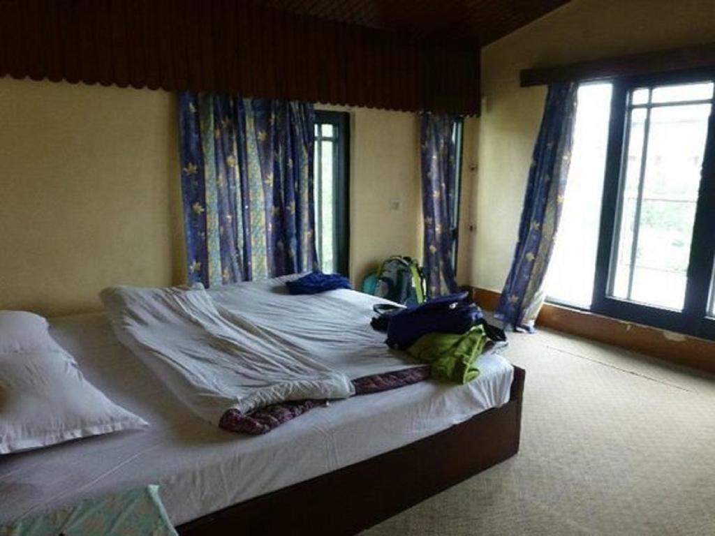 Jeelani Guest House Srīnagar Oda fotoğraf